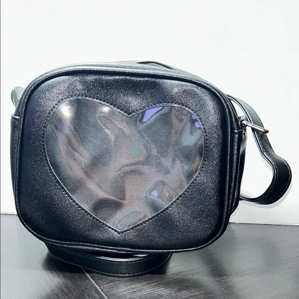 SteamedBun Black Crossbody Pin Bag with Heart - NEW - Picture 1 of 4
